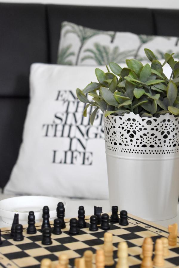 Wellness Apartments Florenc Praga Esterno foto
